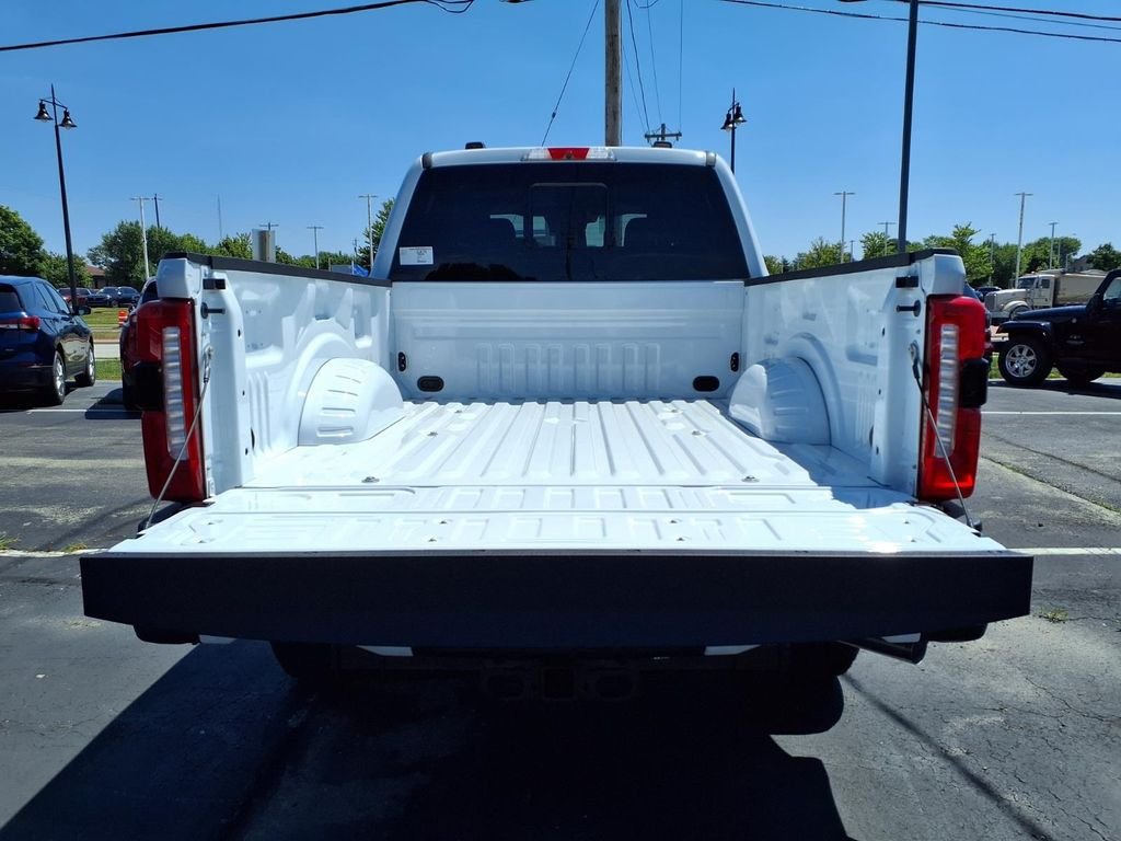 New 2026 Oxford White Ford F-250® XL image 5