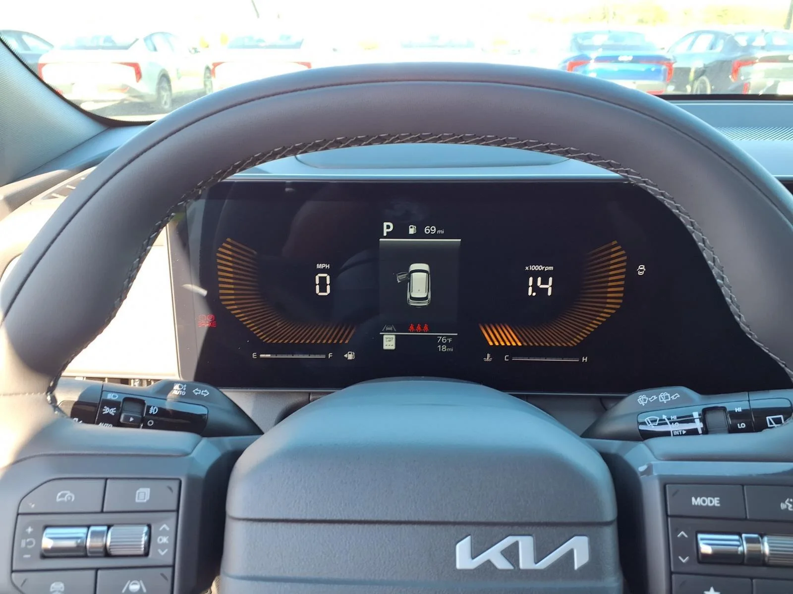 New 2027 Snow White Pearl Kia X-Line S image 8