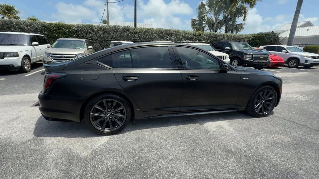 Used 2026 Black Raven Cadillac V-Series image 9