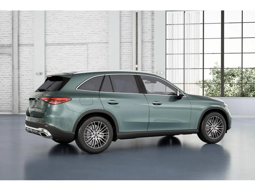 New 2026 Silver Mercedes-Benz GLC 300 image 19