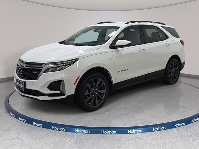 Used 2022 White Chevrolet RS image 1