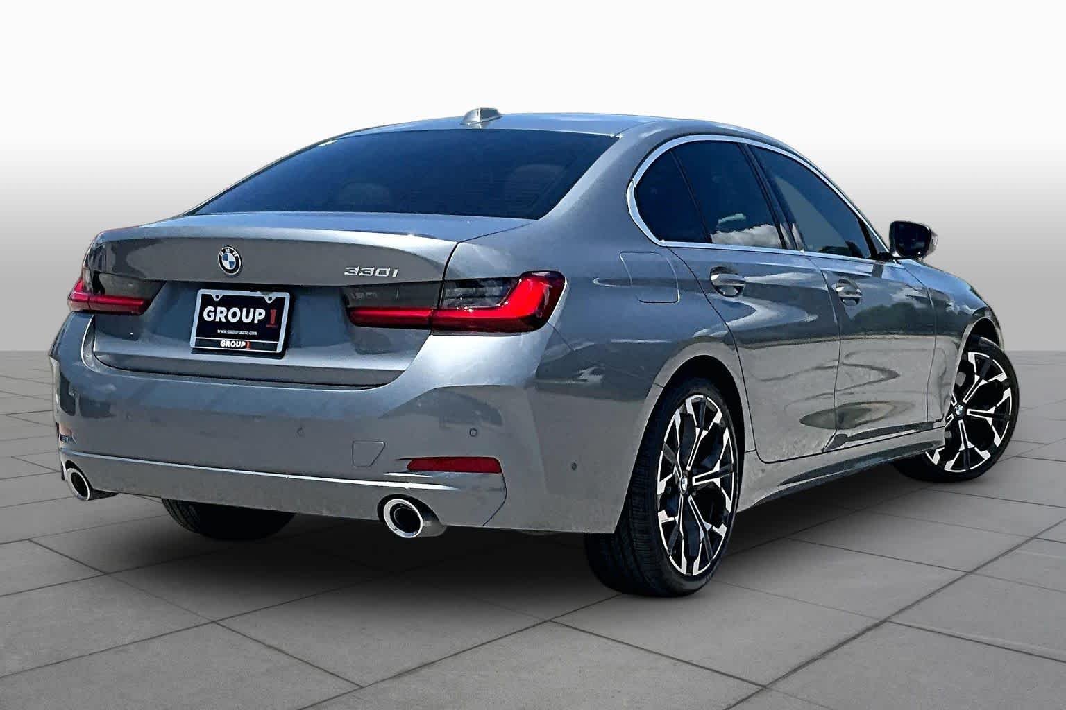Used 2026 Skyscraper Grey Metallic BMW 330i NA image 12