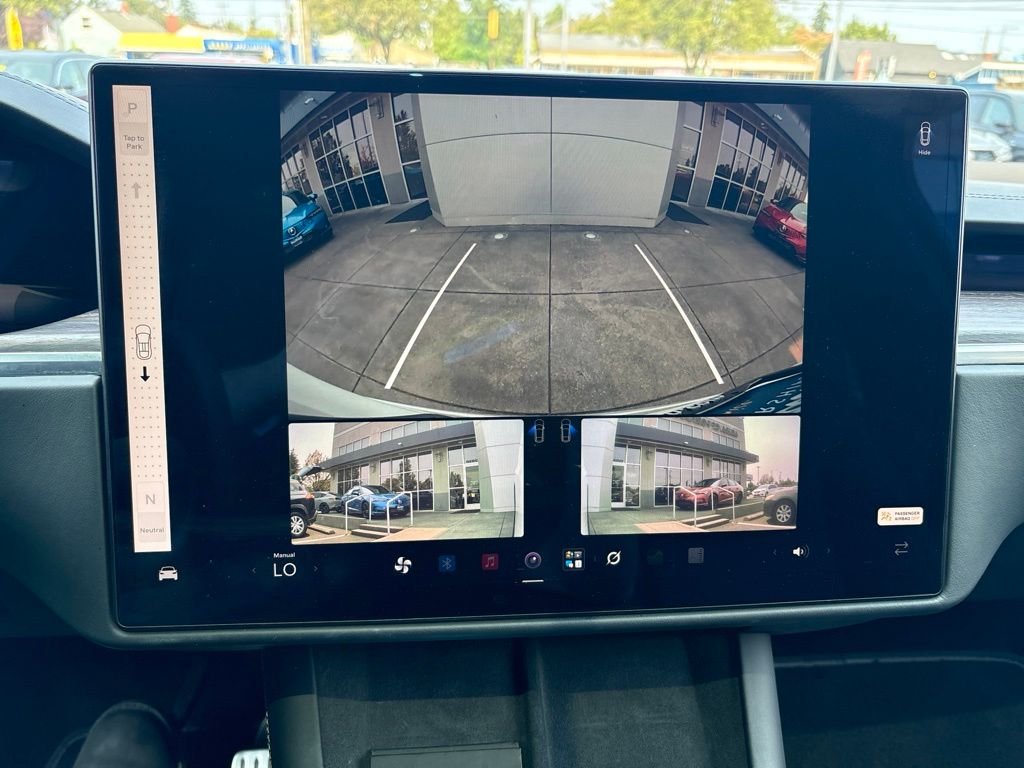 Used 2022 White Tesla Base image 20