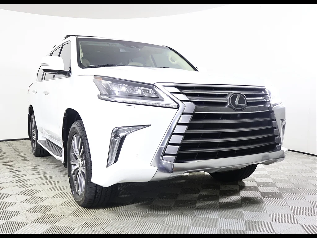 Used 2019 Eminent White Pearl Lexus Two-Row image 1