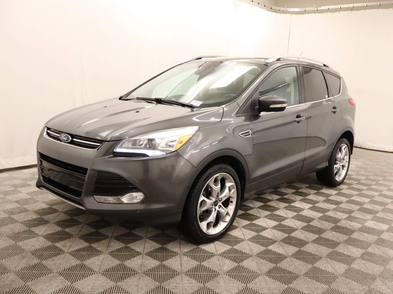 2016 Ford Escape Titanium 4WD's photo