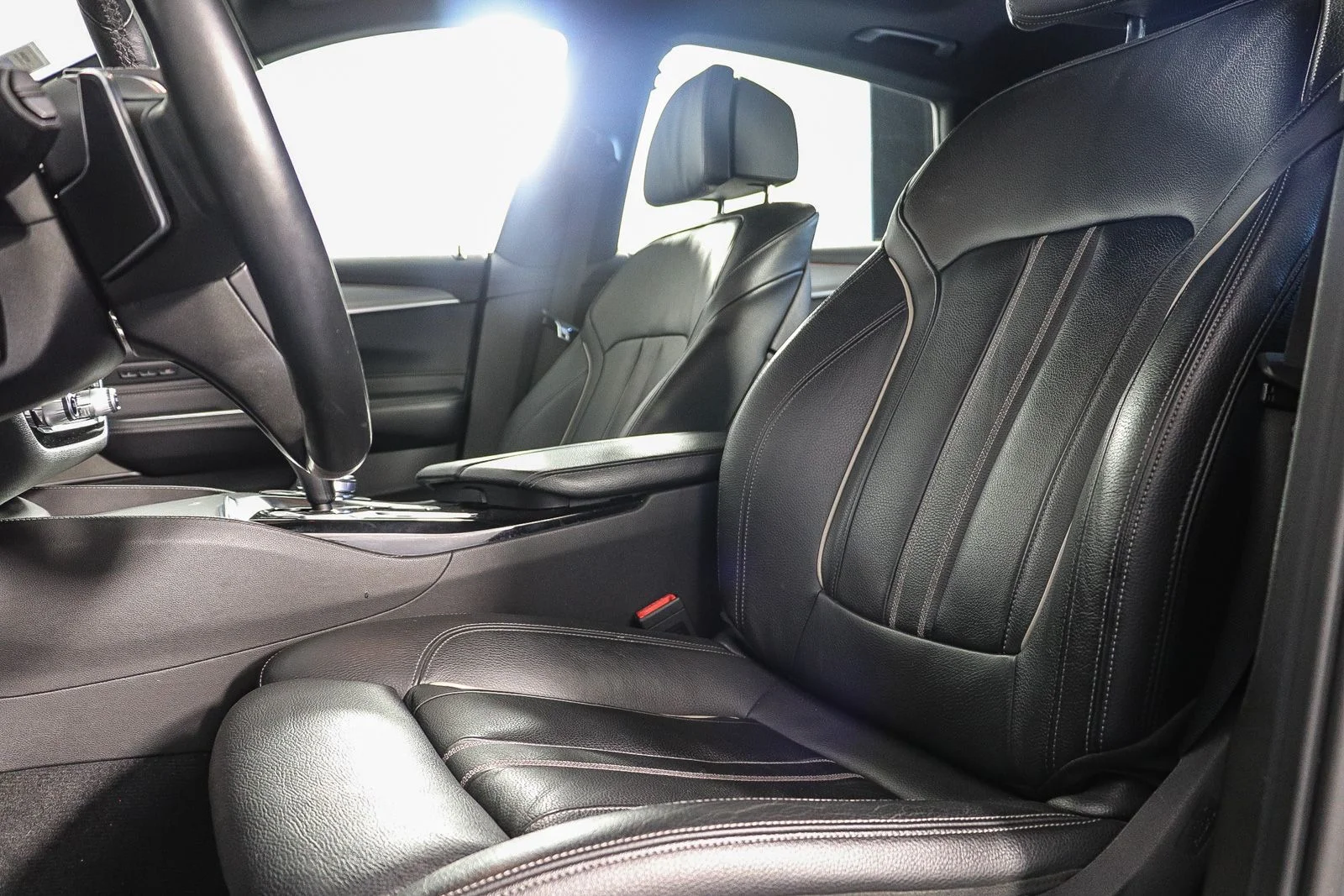 Used 2018 Blue BMW 640 Gran Turismo i xDrive image 23