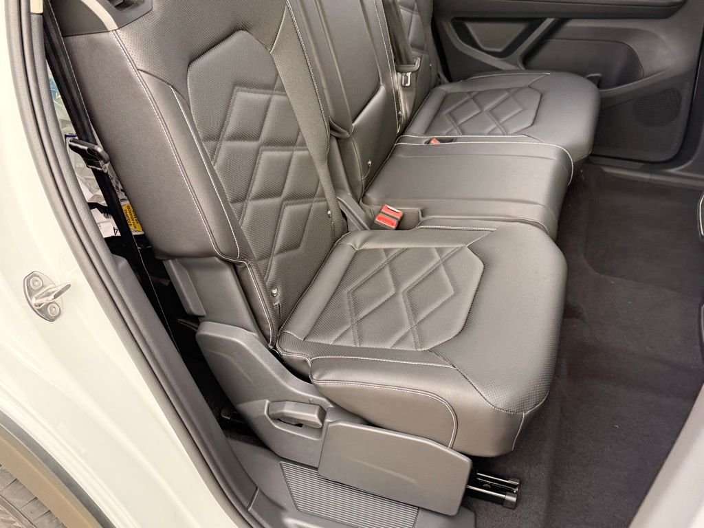 2026 Volkswagen Atlas SE - Photo 28