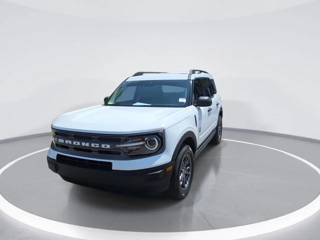 Used 2023 White Ford Big Bend image 3