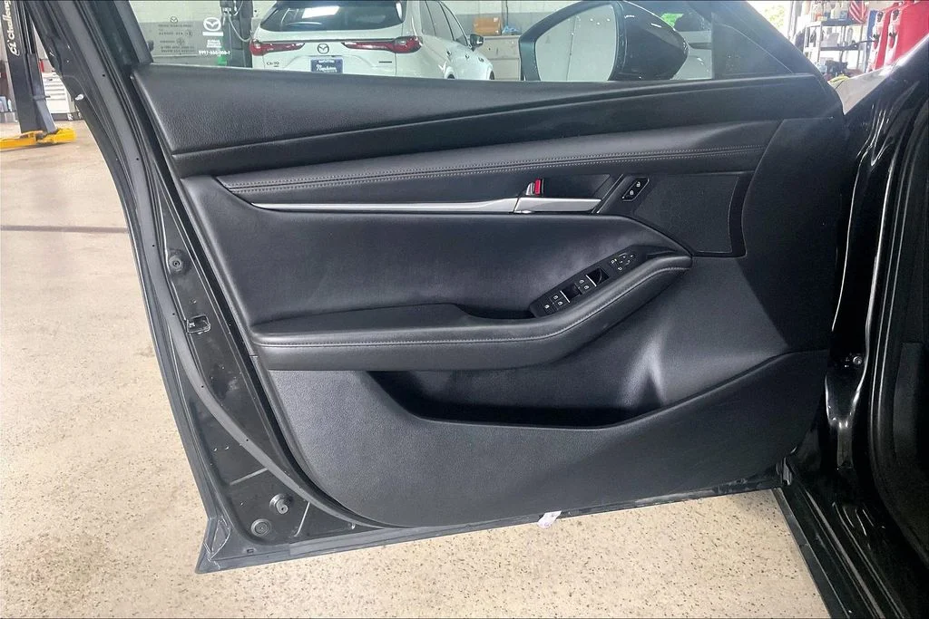 Used 2025 Black Mazda 2.5 S Select Sport image 23