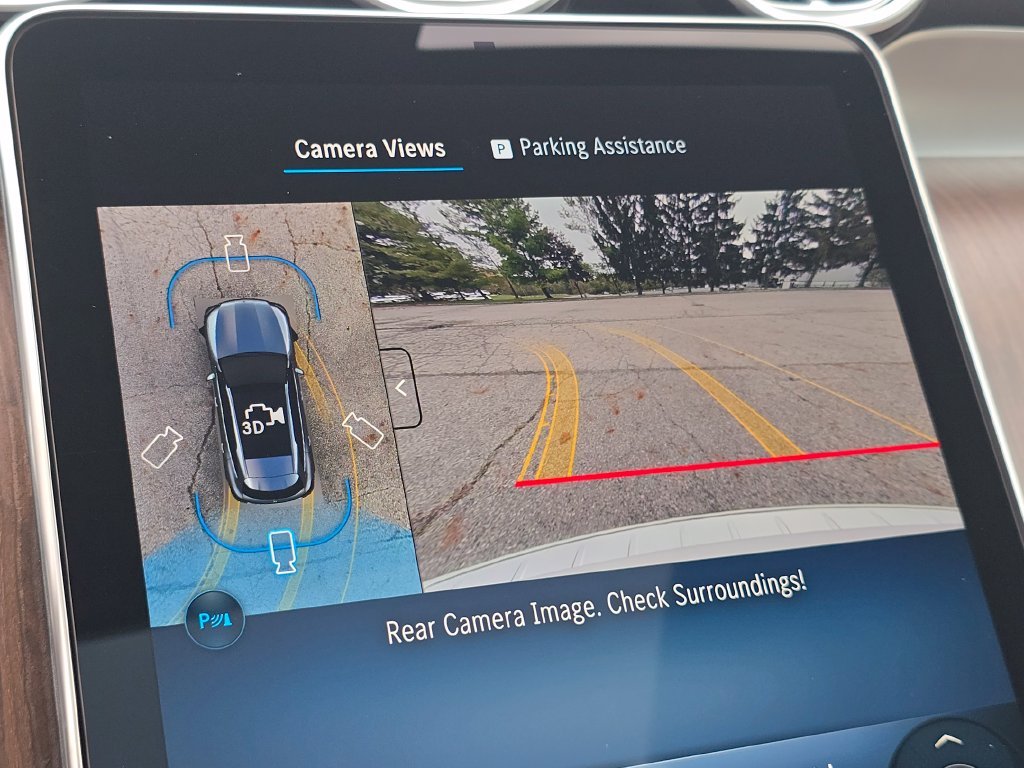 New 2027 Polar White Mercedes-Benz GLC 300 image 32