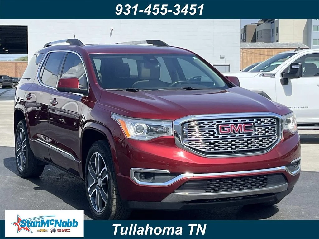 2017 GMC Acadia Denali FWD's photo