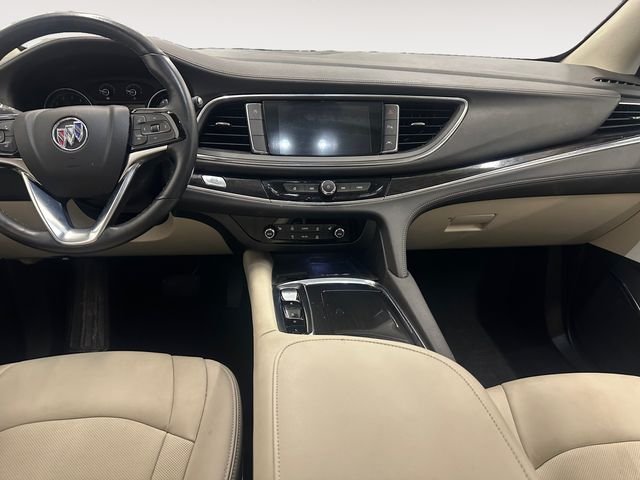 Used 2023 Red Buick Essence image 10