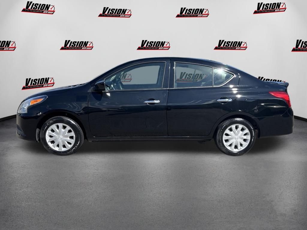 Used 2019 Black Nissan 1.6 SV image 8