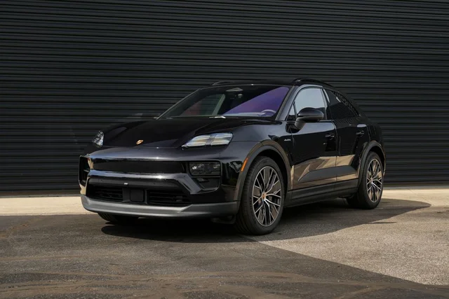 2026 Porsche Macan Electric 4
