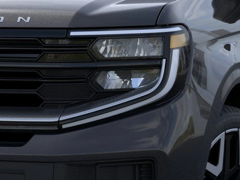 New 2026 Black Ford Platinum image 18