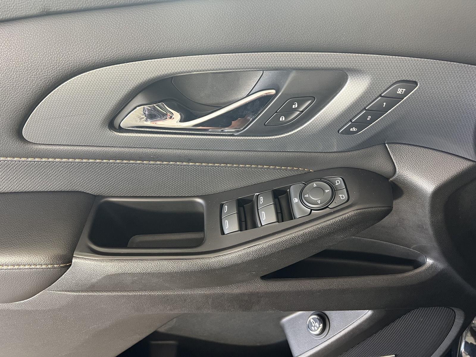 Used 2020 Mosaic Black Metallic Chevrolet Premier image 13