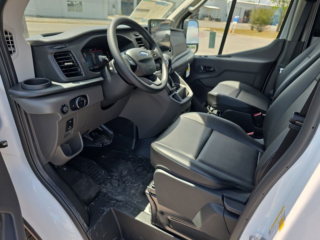New 2026 Oxford White Ford Cargo Van image 11