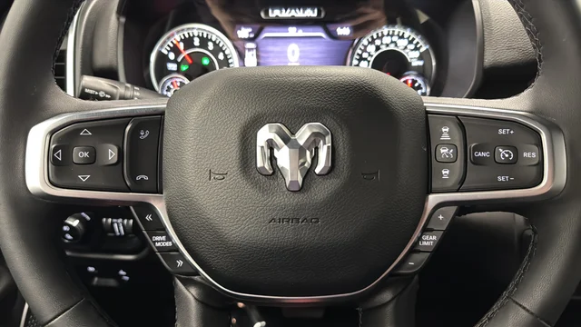 Used 2025 Diamond Black Ram Big Horn/Lone Star image 14