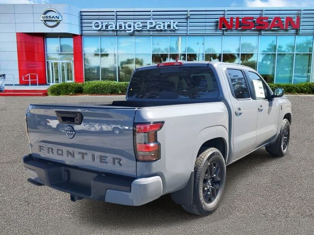 New 2026 Boulder Gray Pearl Nissan Crew Cab SV image 2