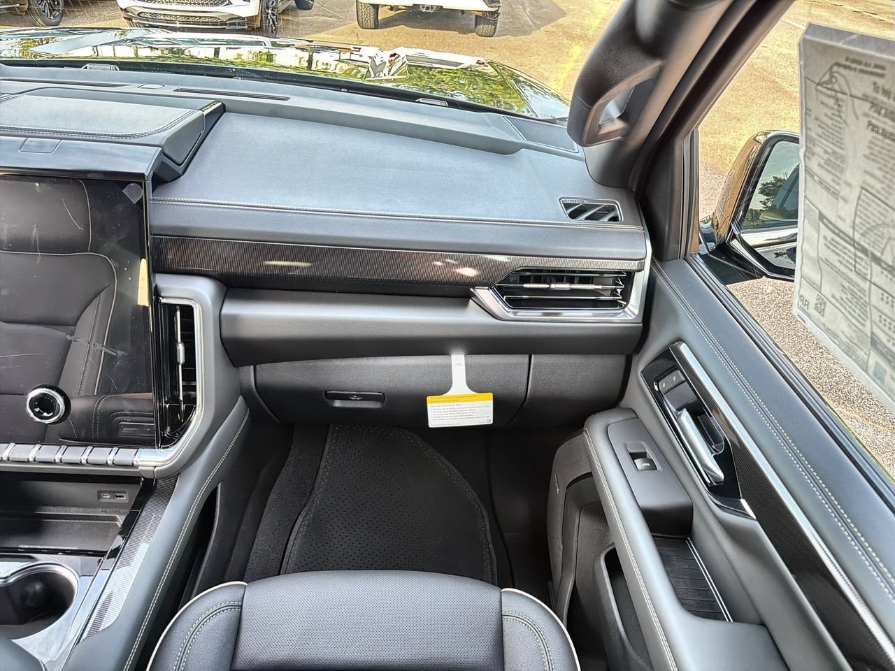 New 2026 Onyx Black GMC Elevation image 24