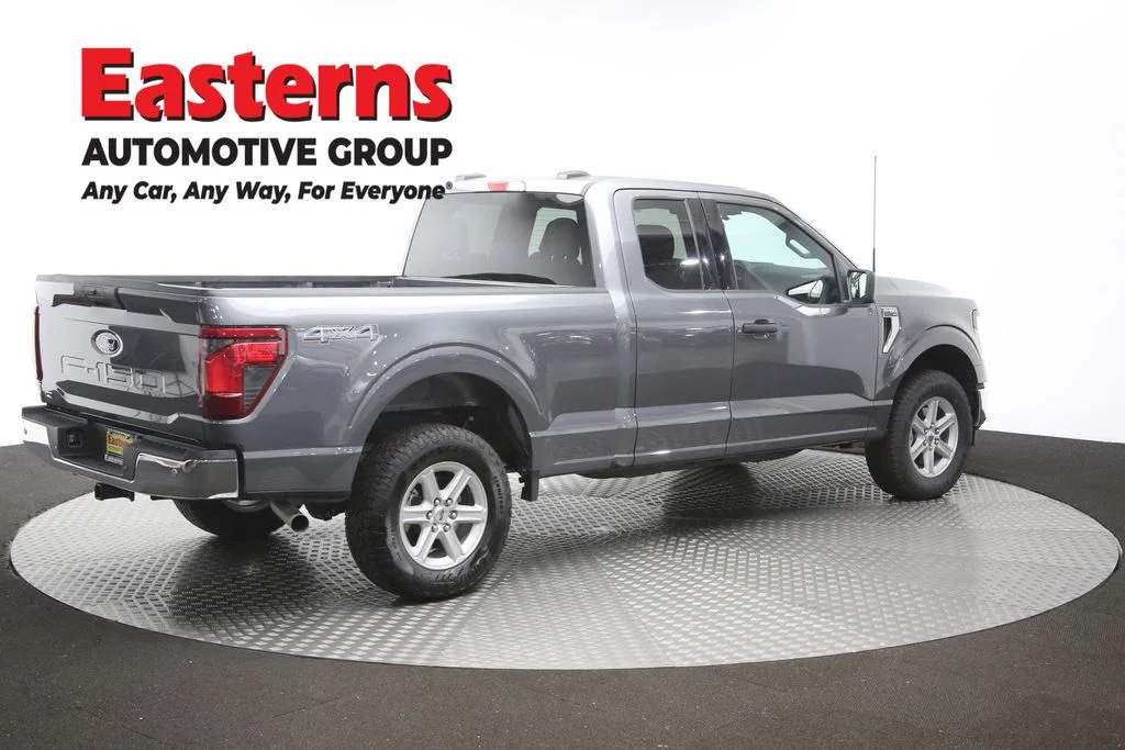 Used 2026 Gray Ford XLT image 41