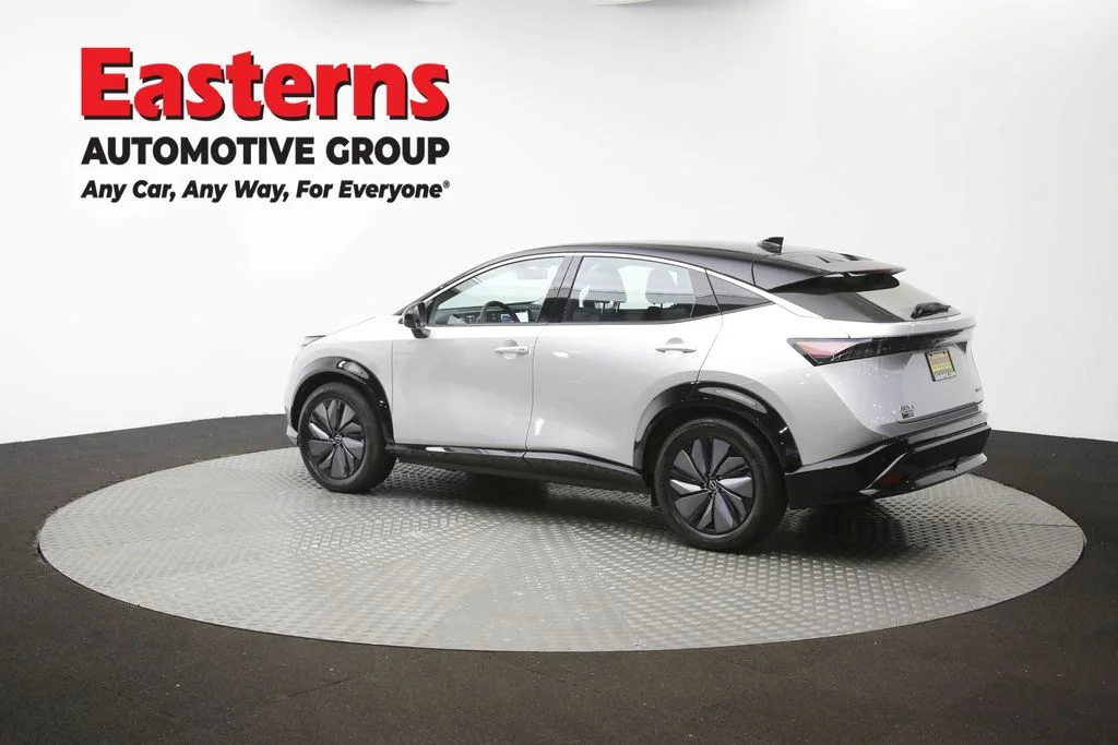 Used 2023 Silver Nissan ENGAGE image 61