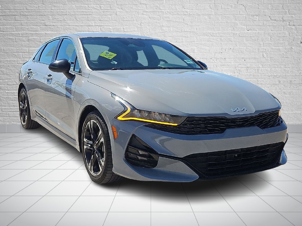 Used 2022 Gray Kia GT-Line image 6