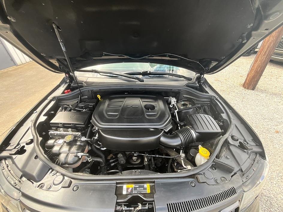 Used 2021 Black Jeep Limited image 3