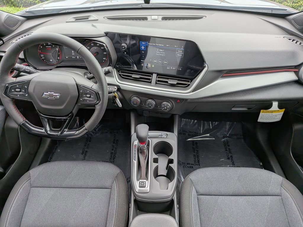 2026 Chevrolet Trax RS - Photo 13