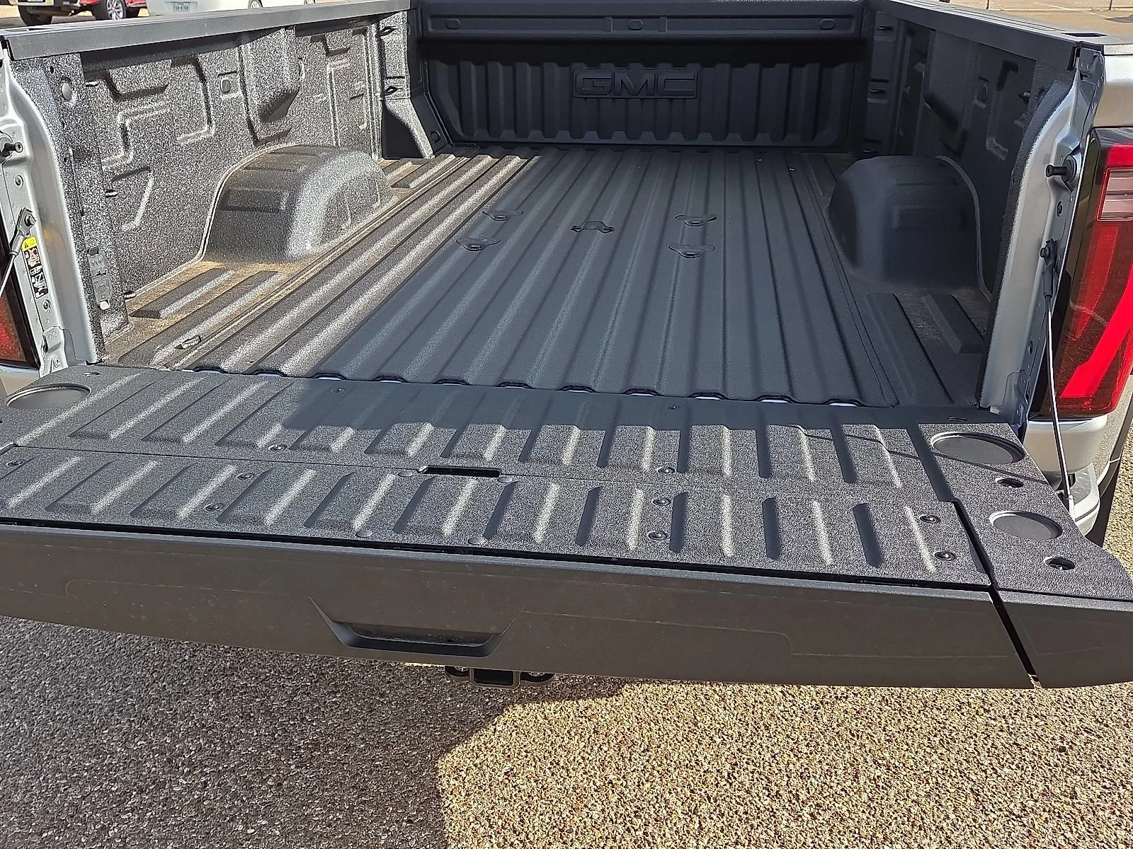 2026 GMC Sierra 3500HD Denali - Photo 7