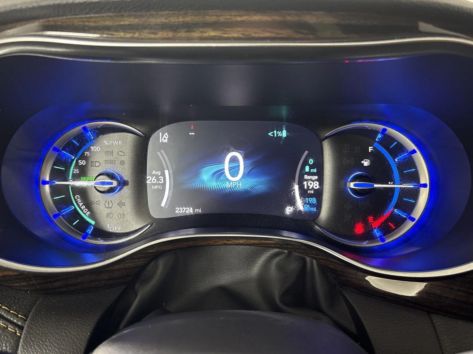 Used 2023 Velvet Red Pearlcoat Chrysler Hybrid Pinnacle image 18