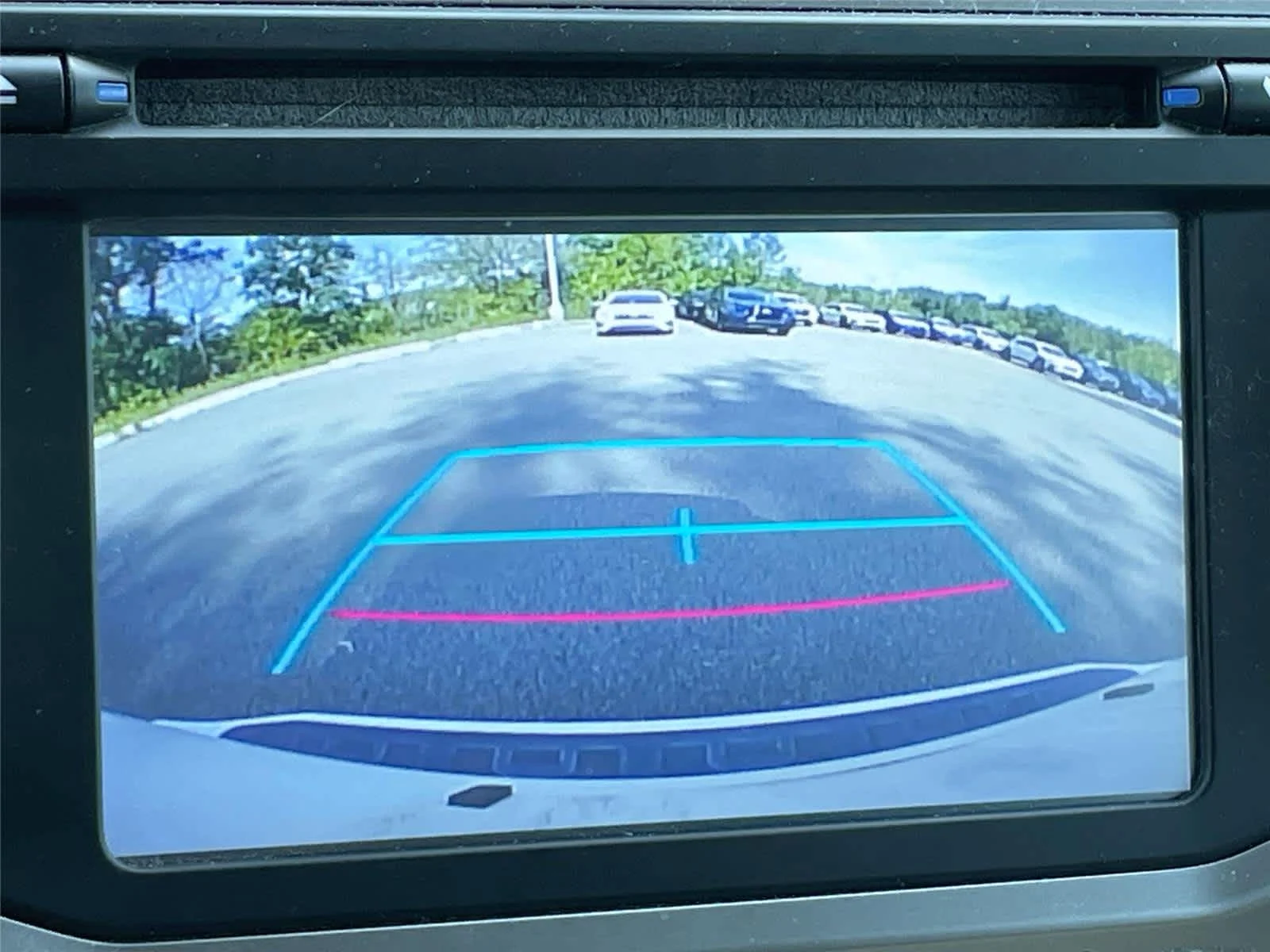 Used 2019 Super White Toyota SR5 Premium image 22