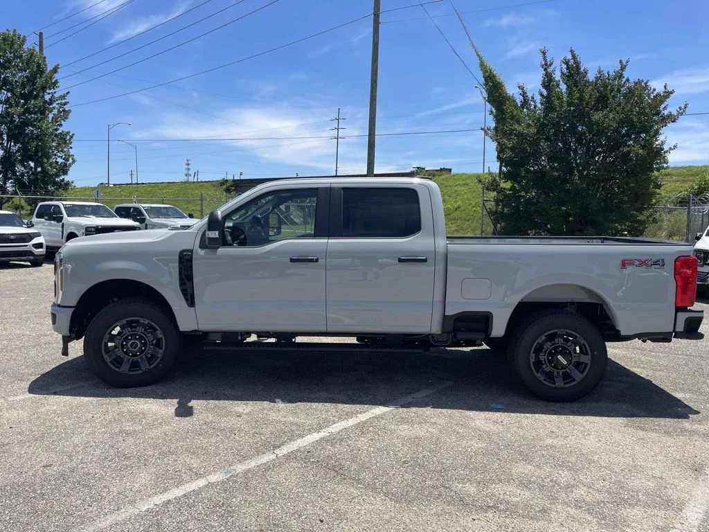 New 2026 Avalanche Ford F-250® XL image 6