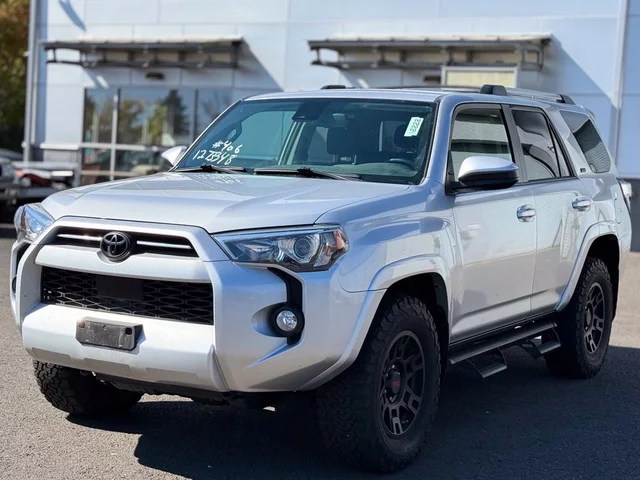 2020 Toyota 4Runner SR5