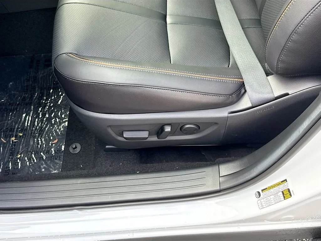 New 2026 wind chill pearl Mazda 2.5 S Premium image 19