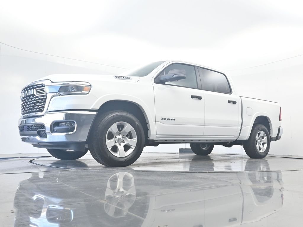 New 2026 Bright White Clear-Coat Exterior Paint RAM Big Horn/Lone Star image 32