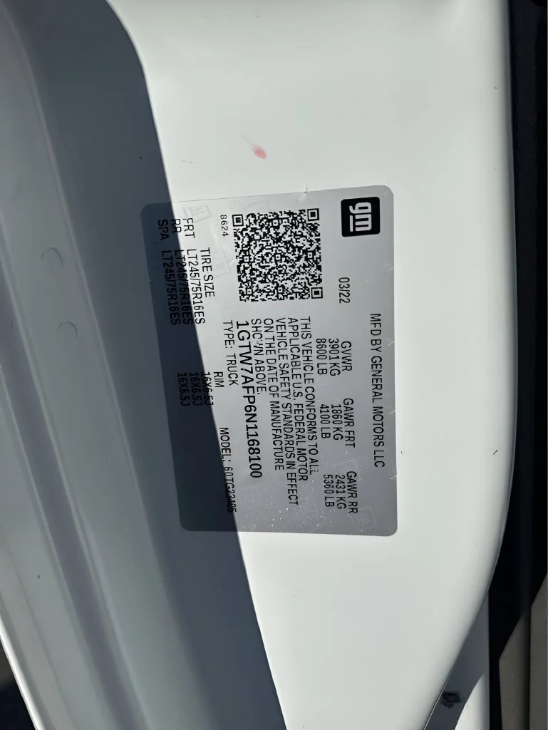 Used 2022 Summit White GMC Work Van image 25