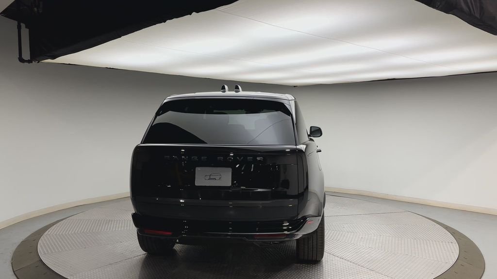 New 2026 Santorini Black Land Rover Autobiography image 3
