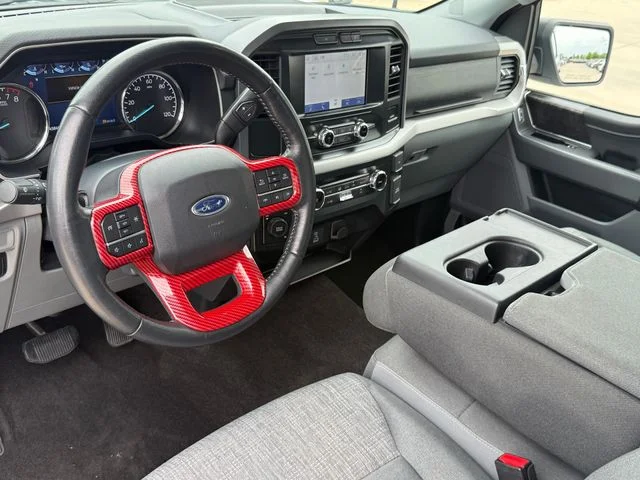 Used 2022 White Ford XLT image 10