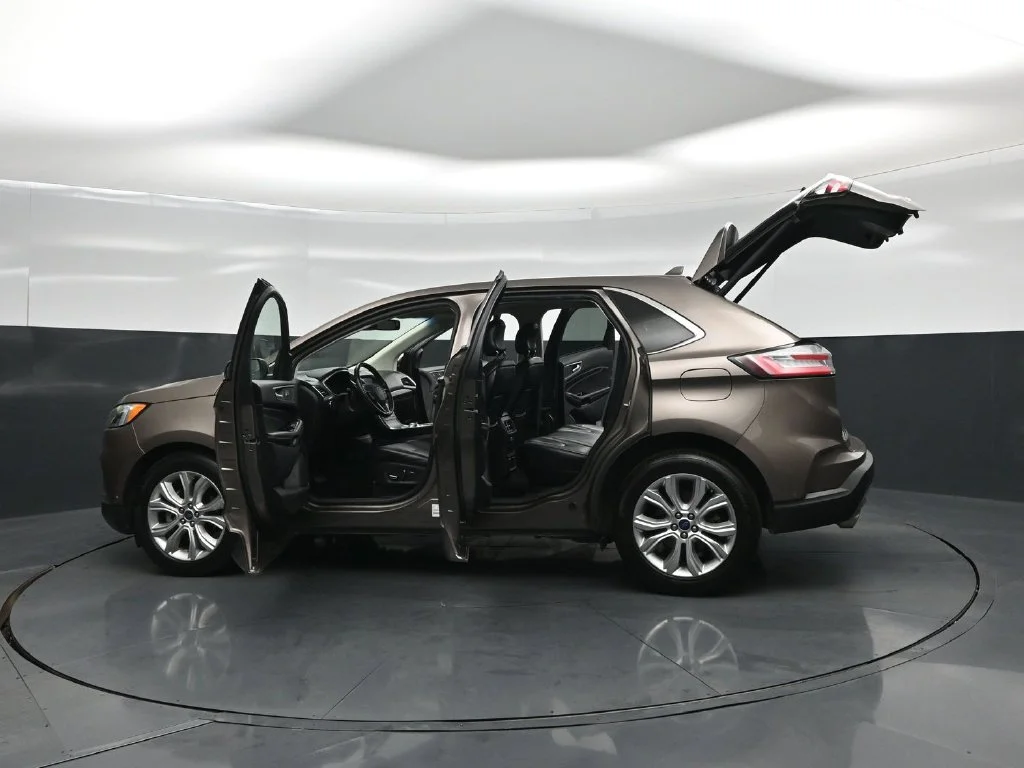 Certified Used 2019 Gray Ford Titanium image 38