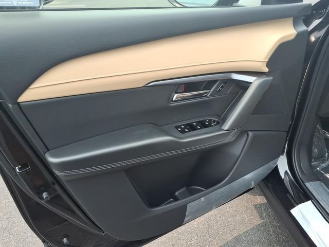 New 2026 Jet Black Mica Mazda 2.5 S Premium Plus AWD image 14