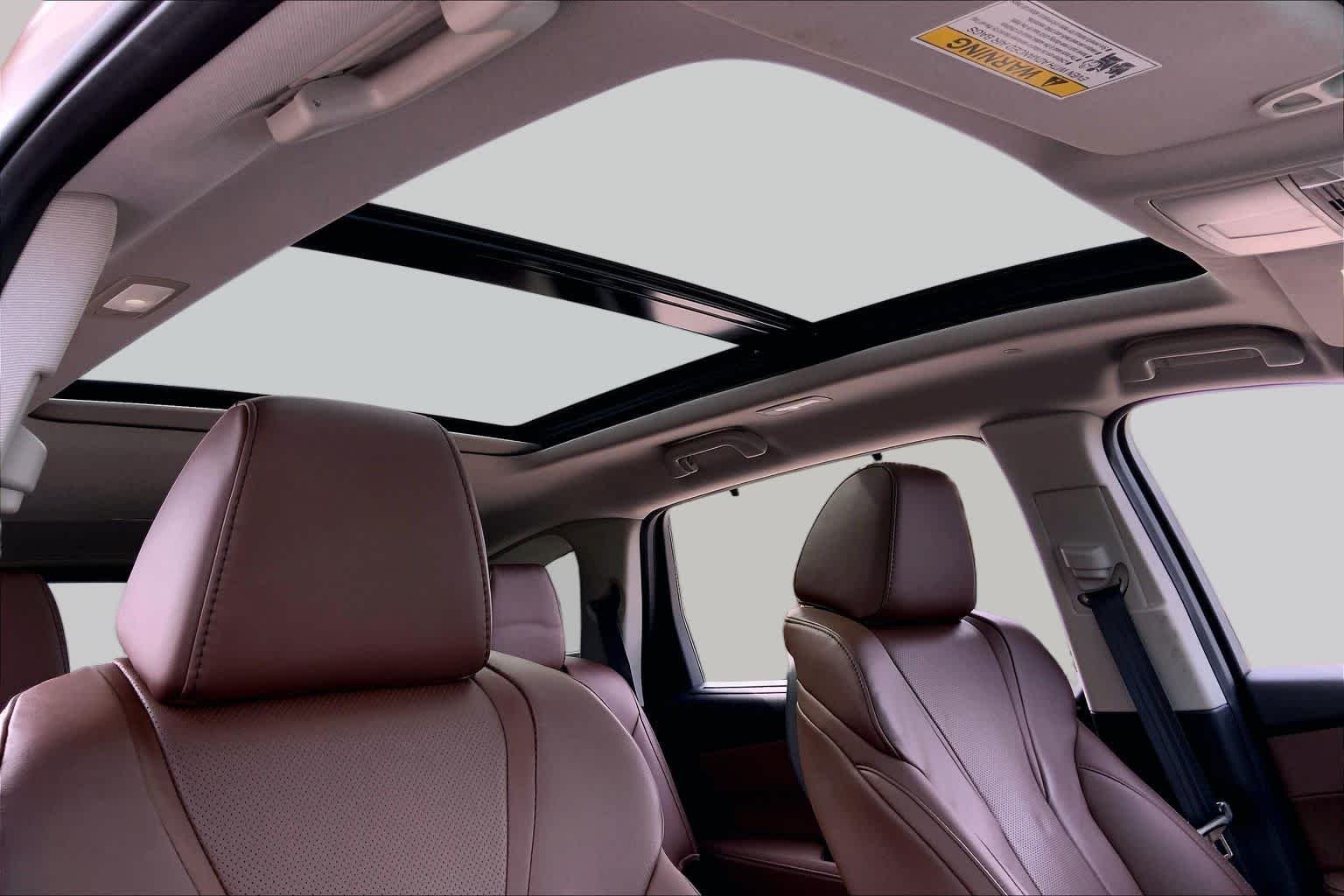 Used 2024 Platinum White Pearl Acura w/Technology Package image 19