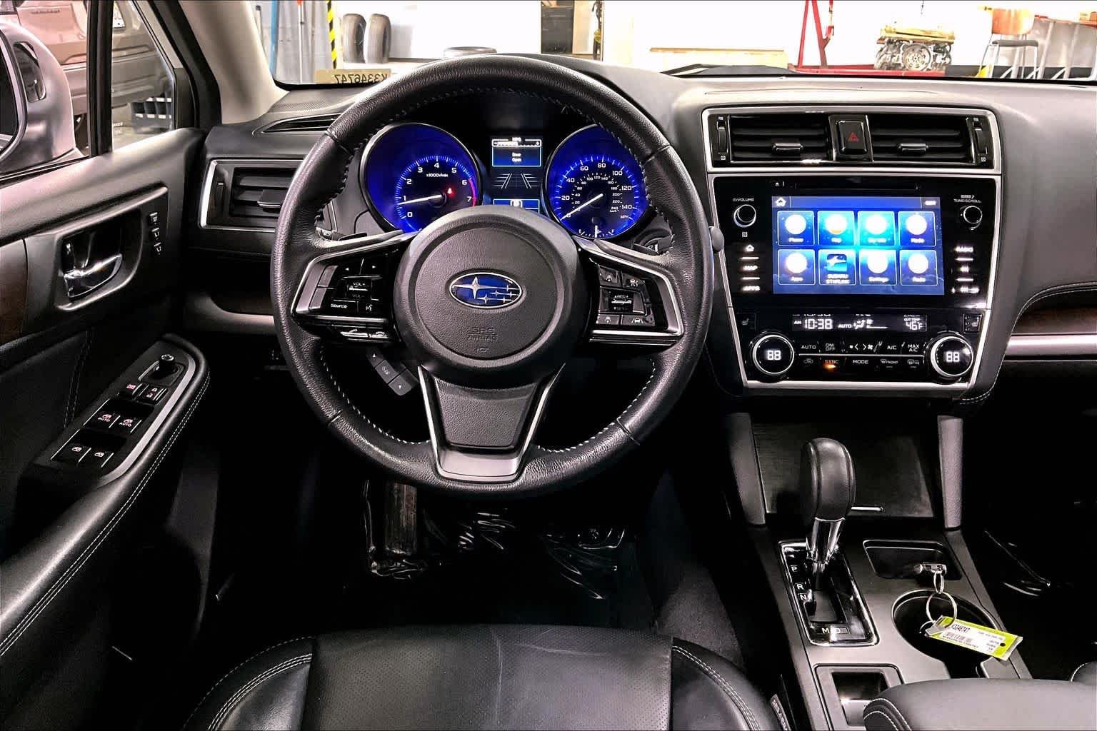 Used 2019 Ice Silver Metallic Subaru Limited image 6
