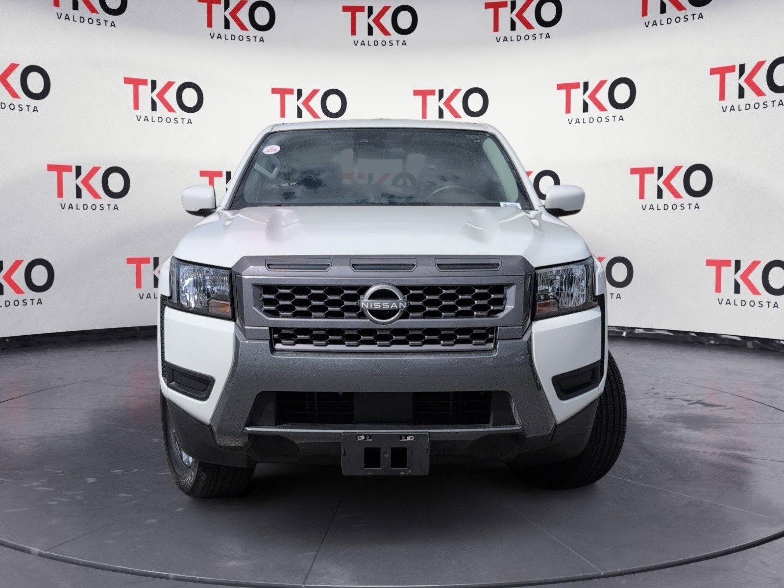 Used 2025 Glacier White Nissan S image 12