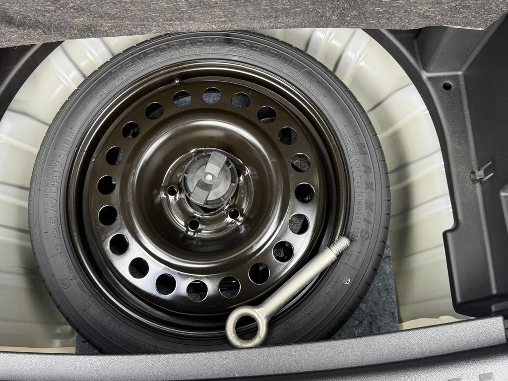 2027 Chevrolet Equinox RS - Photo 44