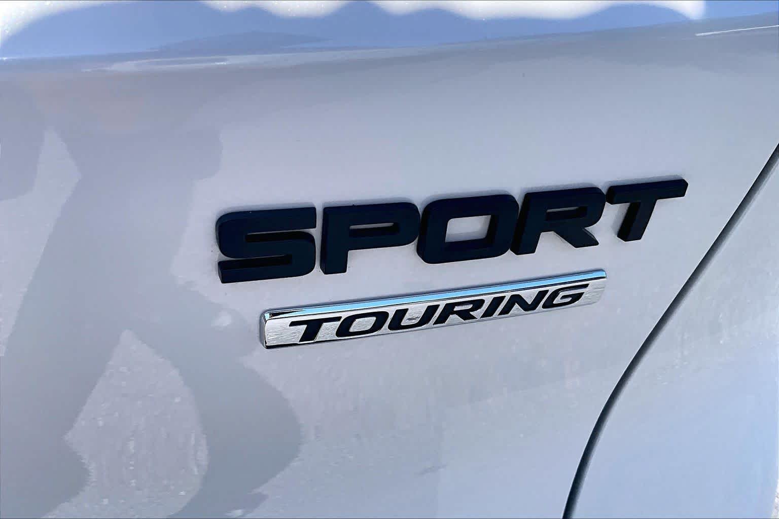 2025 Honda CR-V Sport Touring - Photo 10