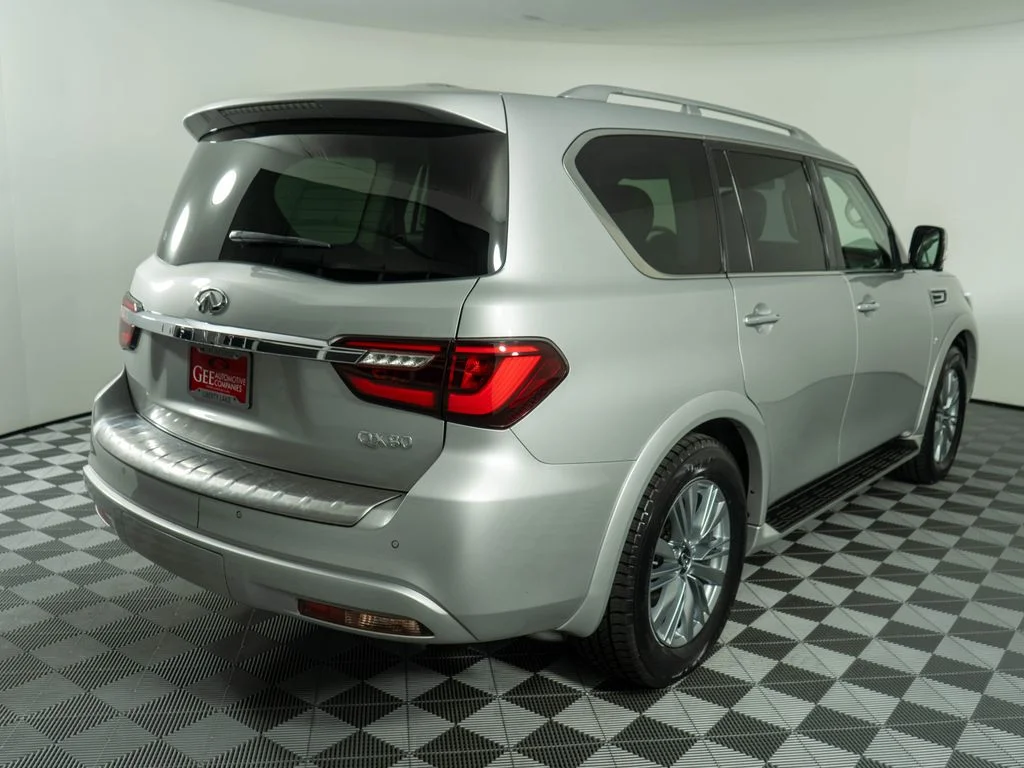 Used 2019 Silver INFINITI LUXE image 6