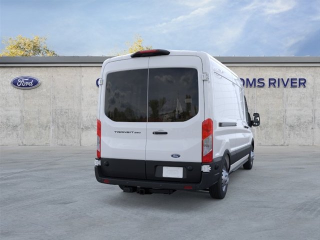 New 2026 Oxford White Ford Cargo Van image 8