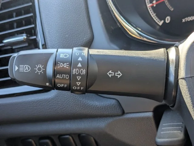 Used 2025 Red Mitsubishi 2.0 LE image 29