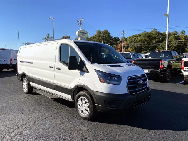 2024 Ford E-Transit-350 